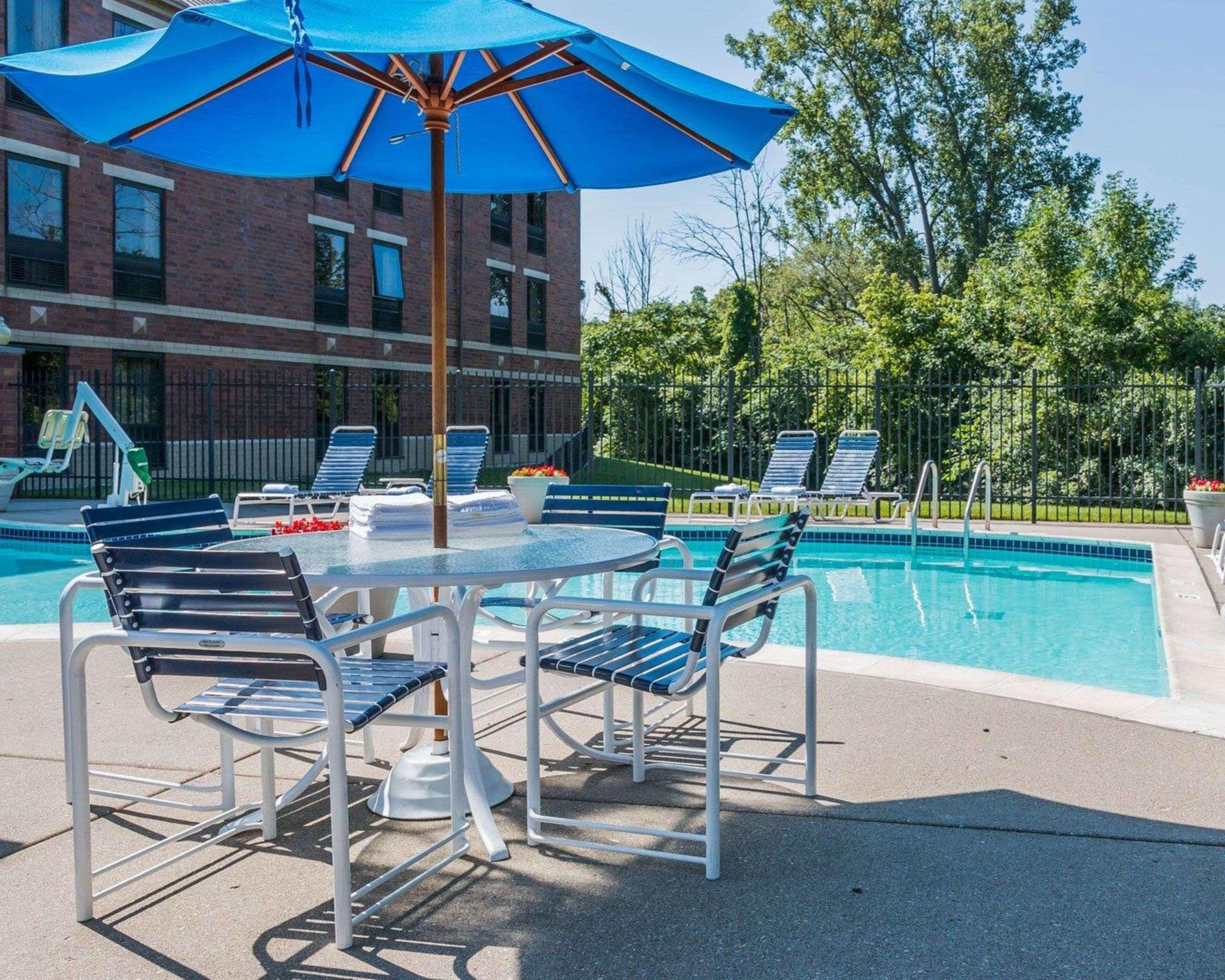 Quality Inn Auburn Hills - Detroit North Exterior foto
